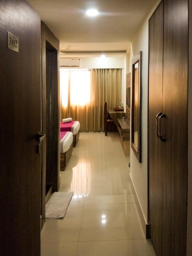 Nexstay Crystal Residency Кожикоде Екстер'єр фото